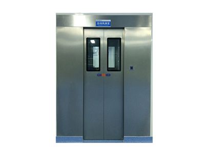Air Shower with Automatic Door